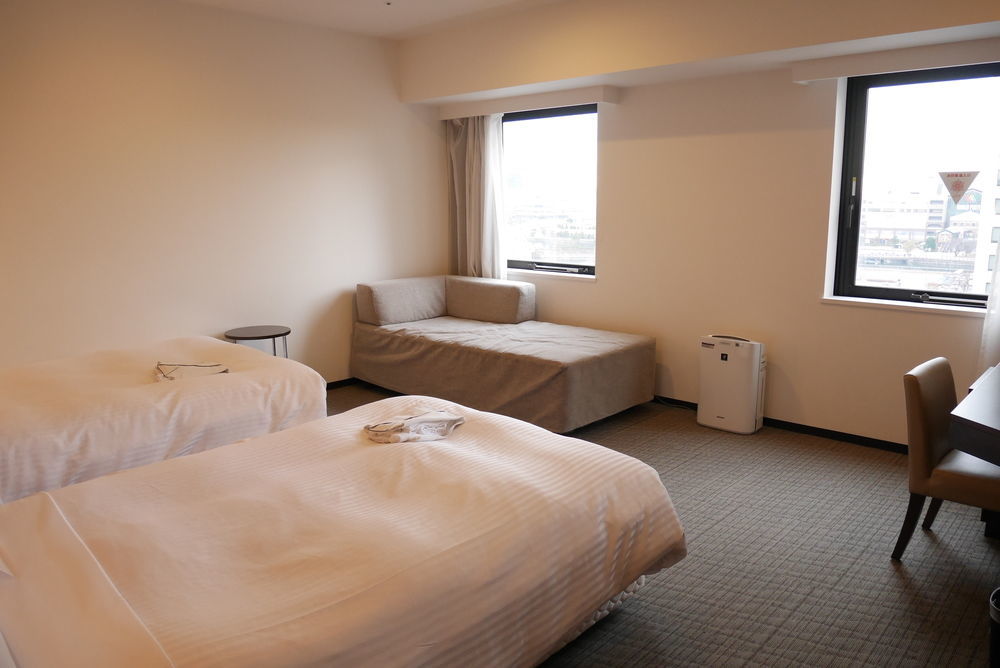 Sotetsu Fresa Inn Yokohama Sakuragi-Cho Exteriör bild