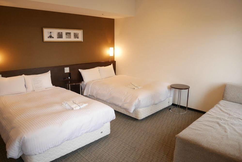 Sotetsu Fresa Inn Yokohama Sakuragi-Cho Exteriör bild