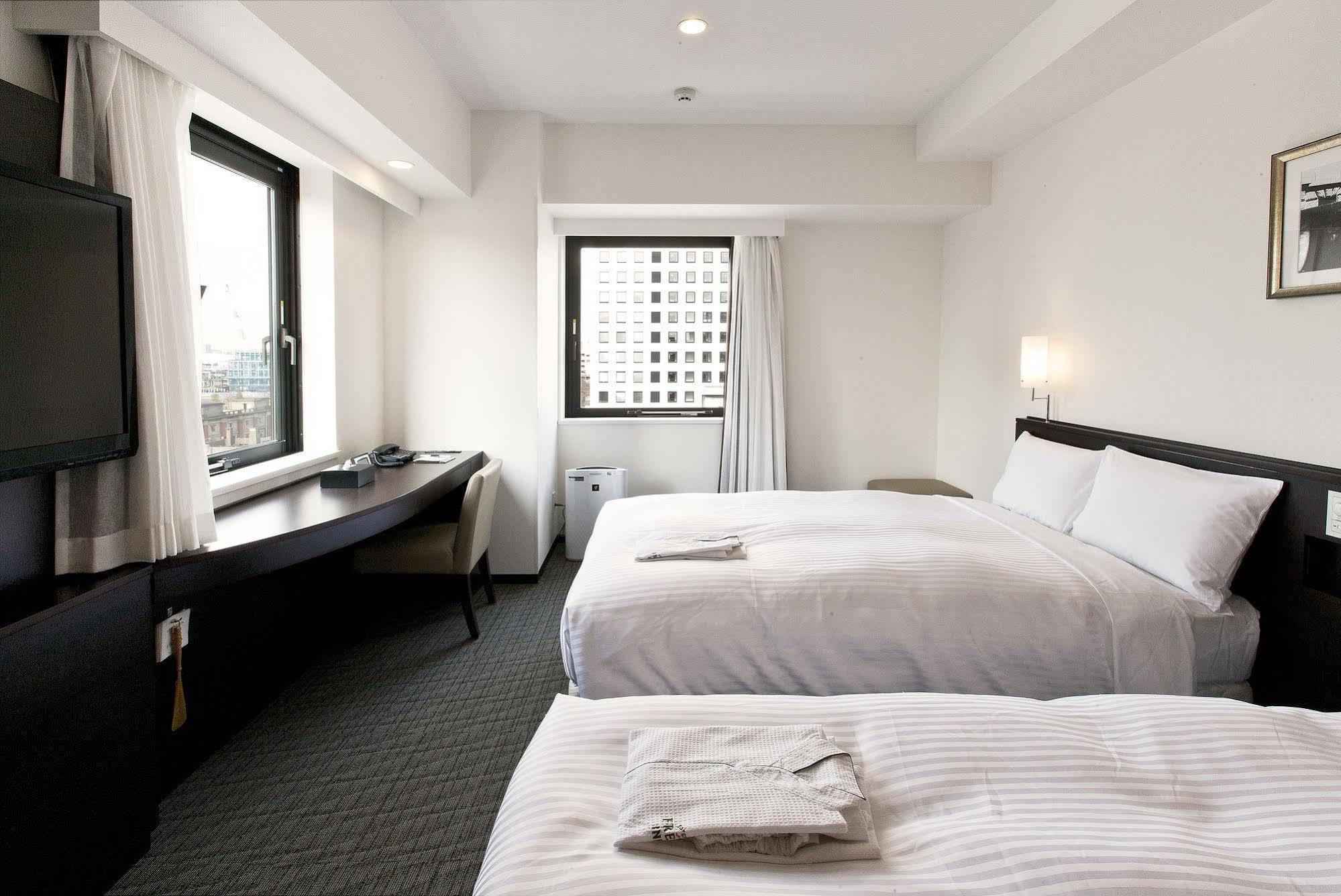 Sotetsu Fresa Inn Yokohama Sakuragi-Cho Exteriör bild