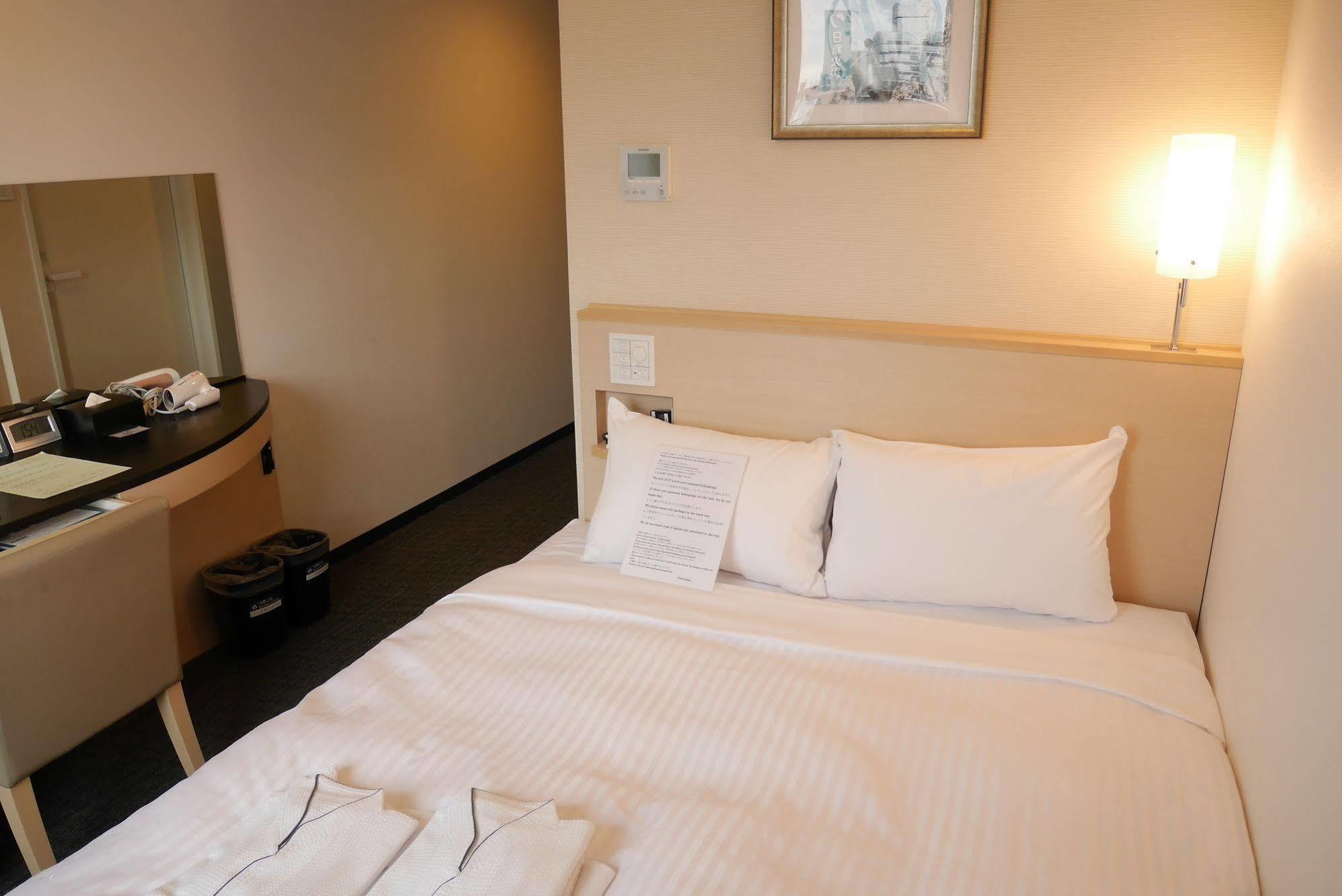 Sotetsu Fresa Inn Yokohama Sakuragi-Cho Exteriör bild