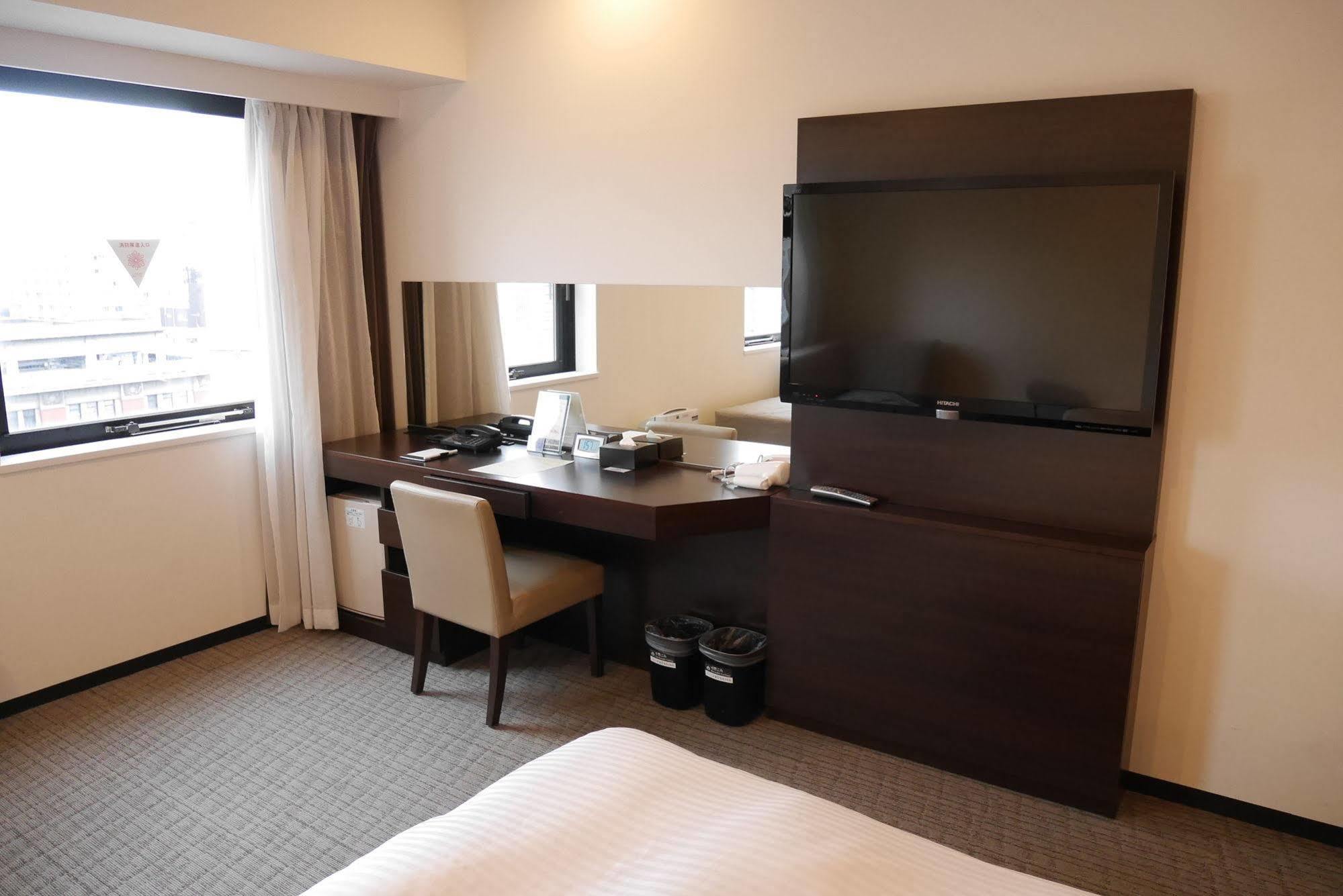 Sotetsu Fresa Inn Yokohama Sakuragi-Cho Exteriör bild